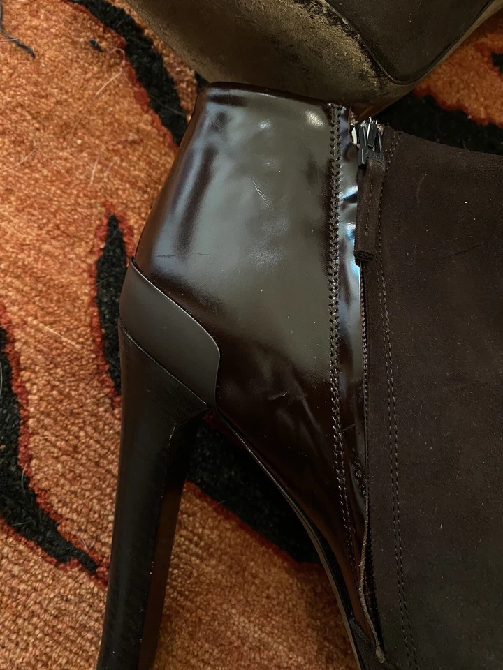 Botines Fendi para mujer talla 8 de cuero y gamuza Foto 3 de 4