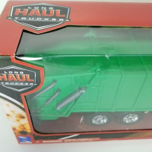 NEW RAY KENWORTH W900 GARBAGE TRUCK Long Haul Trucker 1:32 DIE-CAST W/PLASTIC - Picture 3 of 8