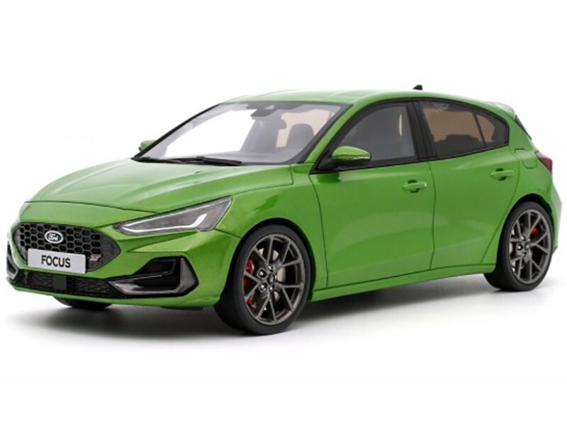 2022 FORD FOCUS MK5 ST PHASE 2 MEAN GREEN 1/18 MODEL CAR BY OTTO