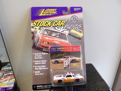 CALE YARBOROUGH #11 OLDS CUTLASS 1998 JOHNNY LIGHTNING STOCK CAR LEGENDS 1:64 - Picture 5 of 5