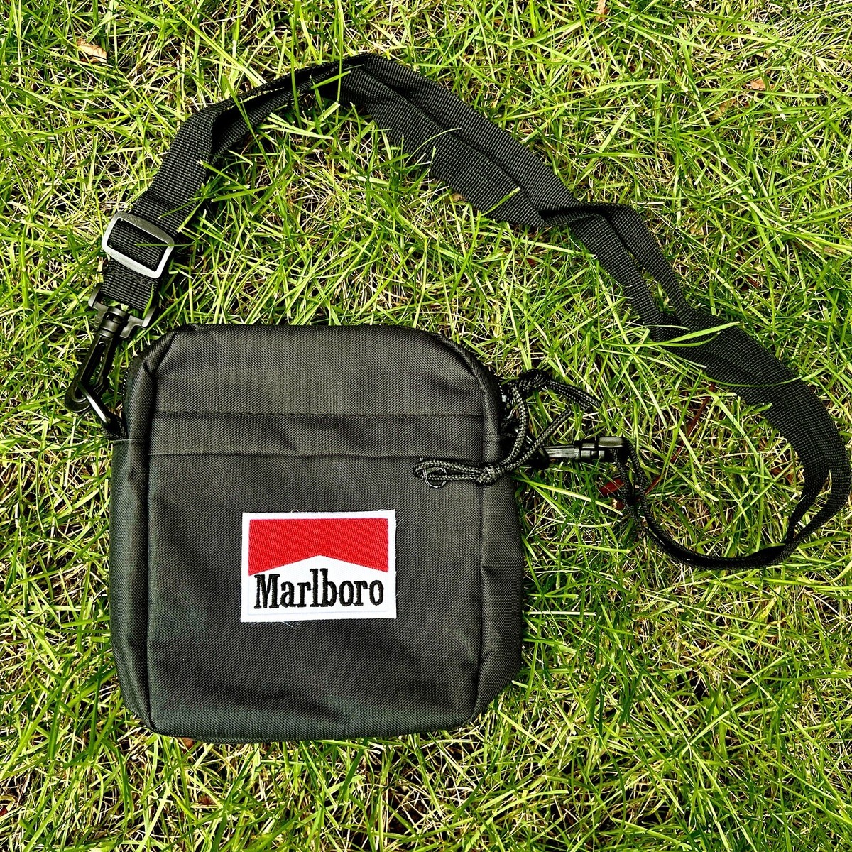Vintage Marlboro 90's Crossbody Bag Approx. Size 7” x 7 Vintage Marlboro 90's Crossbody Bag Approx. Size 7” x 7