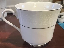 fine china dinnerware complete set International Silver Company