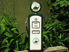 Handmade Tinplate Miniature Sinclair Gasoline Gas Pump Model - Tin - Dino