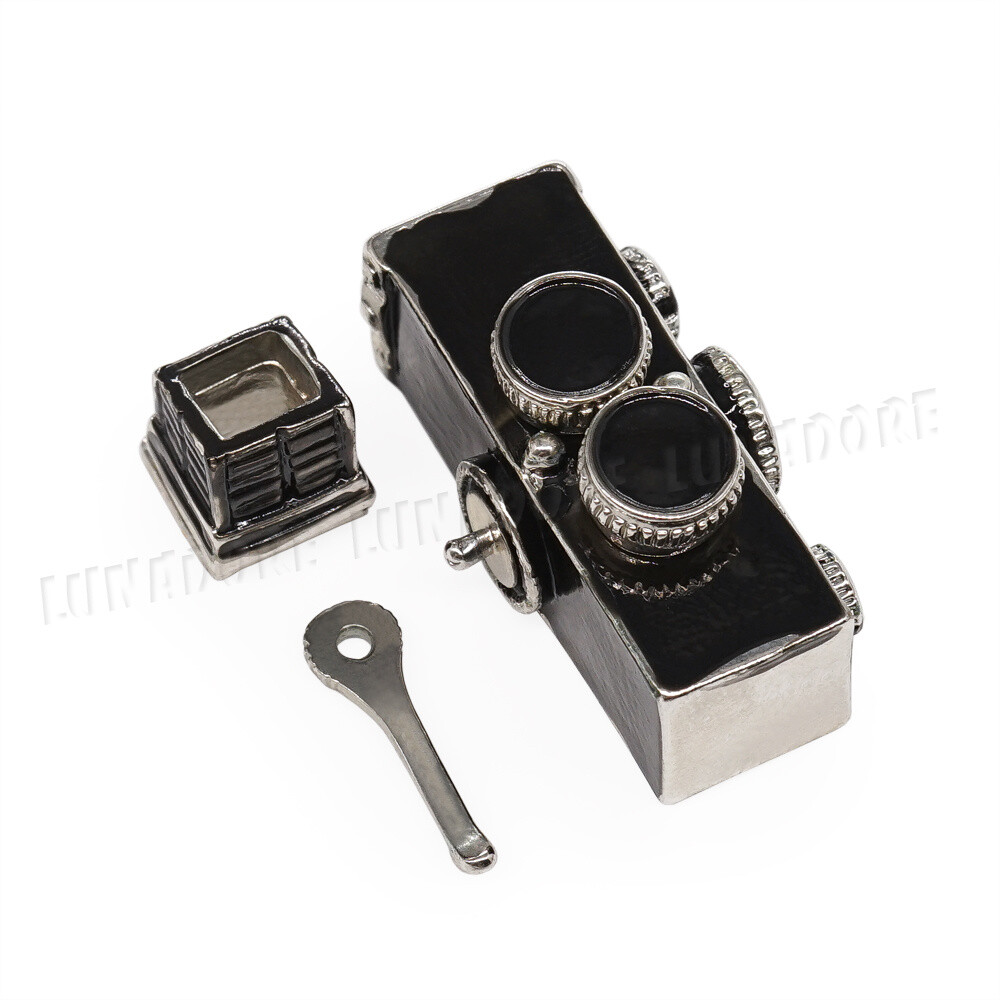 112 Miniature Vintage Twin Lens Reflex Camera Film Photo Dollhouse