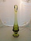 Fenton Glass Green 6 Petal Swung Bud Vase