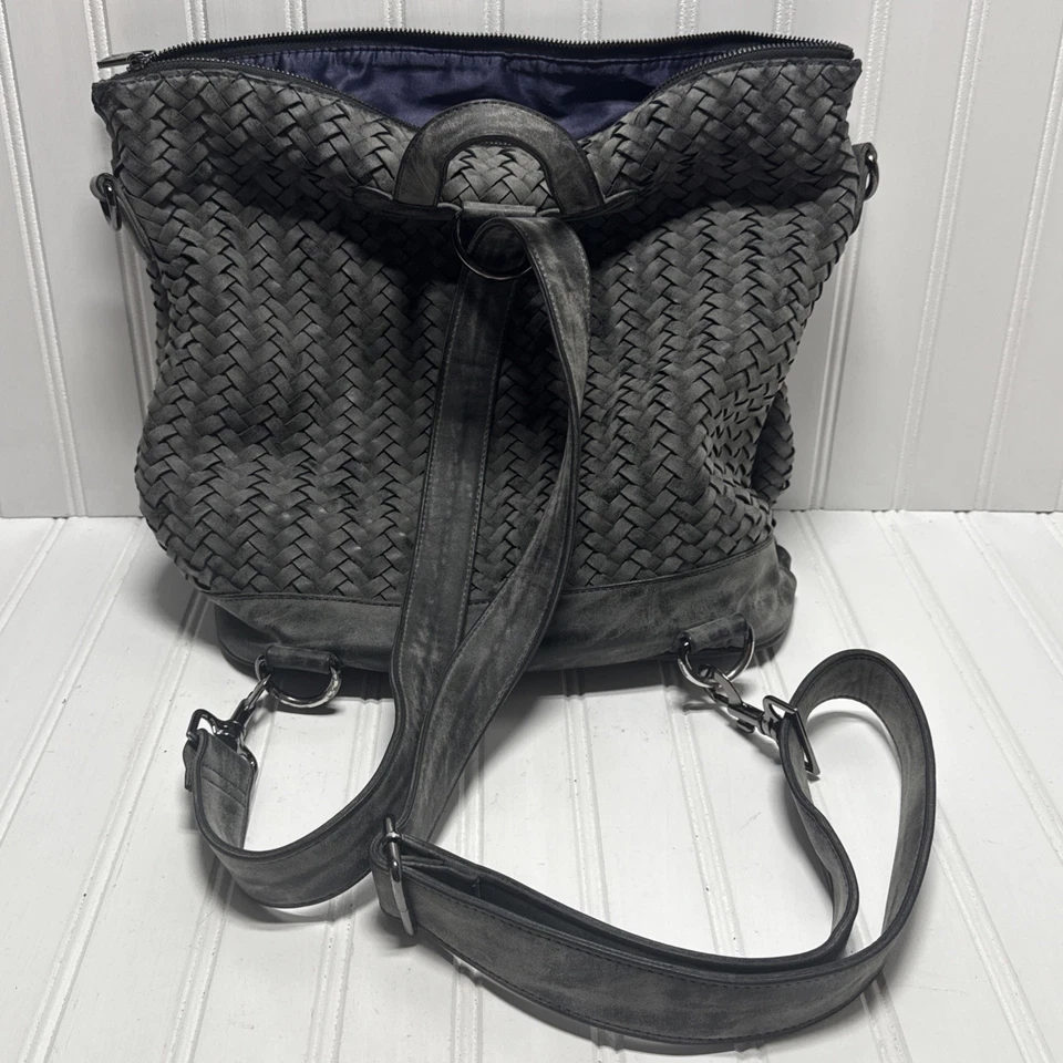 Neiman Marcus GREY Woven Leather PURPLE interior Tote Bag -EXCELLENT- - Image 3 of 4