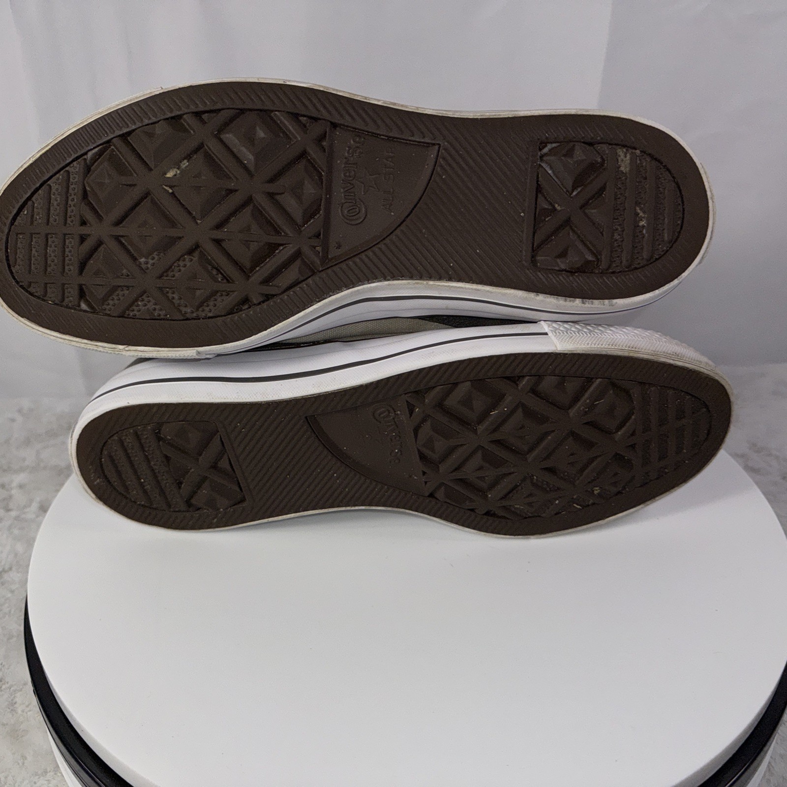 Converse Chuck Taylor All Star High Street Sneakers Men’s 8 Womens 10 thumbnail 6