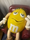 1999 M&M’s Blue Saxophone Player + Yellow Recliner Dispenser Figures Excellent — photo 4