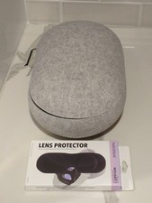 Meta Oculus Quest 2 Carrying Case + Lens Prot...