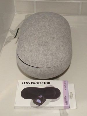 Meta Oculus Quest 2 Carrying Case + Lens Protector Felt VR Controller Headset