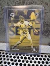 2025 Topps Black & White #028 Thomas Saggese Yellow /75 RC Cardinals