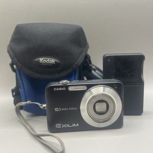 Casio Digital Camera Exilim EX-Z1050 10.1MP Black Tested - With Charger & Case