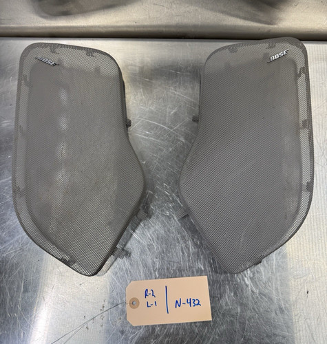 99-06 TAHOE SILVERADO SIERRA YUKON RH & LH BOSE SPEAKER GRILLE GRILL COVER OEM
