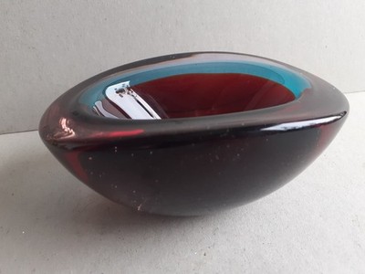 Murano Glasschale, Dunkelrot, 6 x 14 x 10cm, Vintage