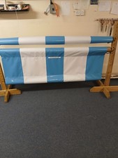 REITERSPRUNGF&Uuml;LLER & STANGENH&Uuml;LSE 6FT, LT BLAU & WEISS, PFERDSCHULHILFE