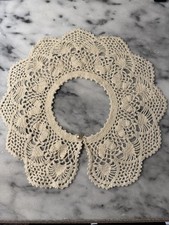 Removable Vintage Victorian Style Handmade Crochet Collar in Ivory 3