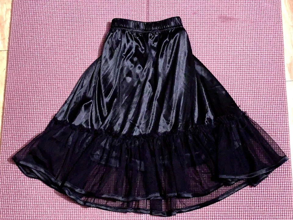 Jupon Noir XS Bon État - Photo 1/3