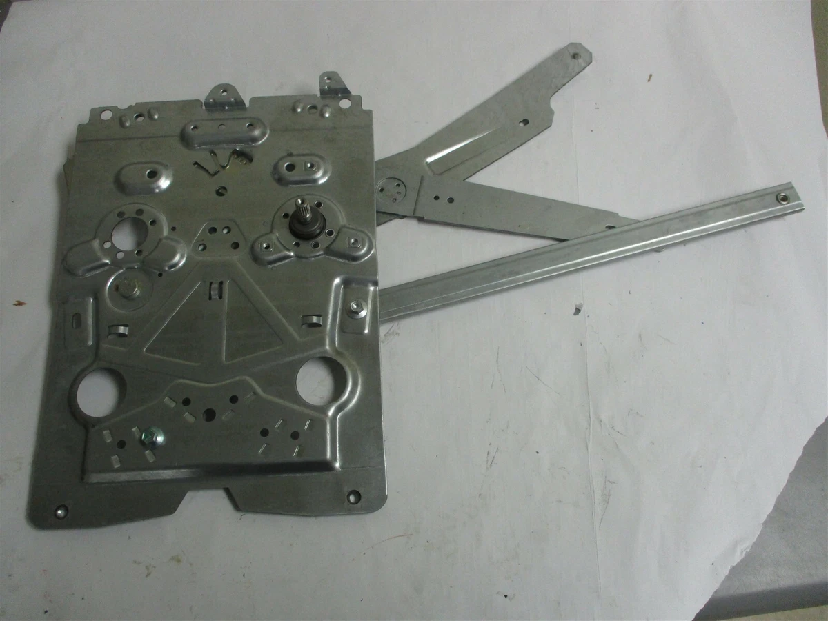 3176538 GENUINE VOLVO RH WINDOW REGULATOR SUPERSEDES 1063836 | eBay