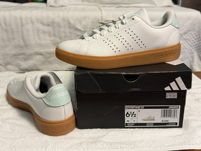 Women s Adidas Advantage 2.0 Cloudfoam Sneakers White Gum Sole Mint Size 6.5 NEW