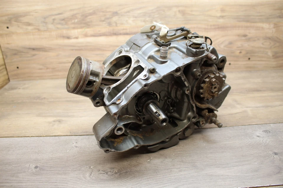 02 2002 Yamaha TTR225 TTR 225 LOWER MOTOR ENGINE BOTTOM END *GOOD - Image 2 of 4