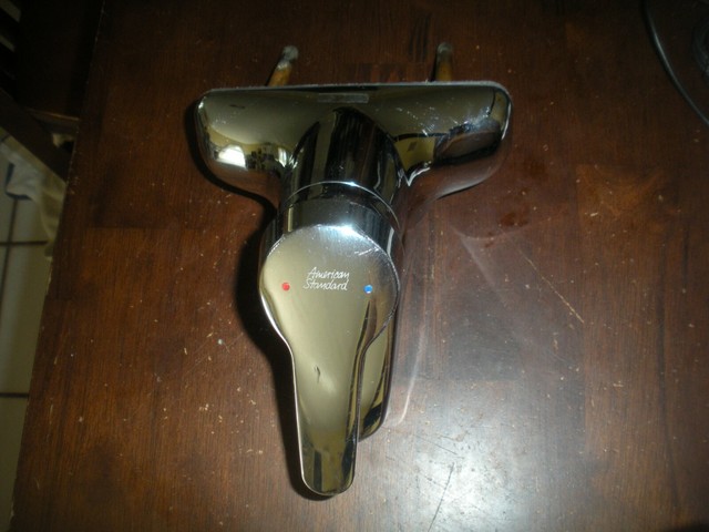 American Standard Hampton Brass 2 Handle Bathtub Faucet Trim Kit In The Bathtub Faucets Department At Lowes Com
