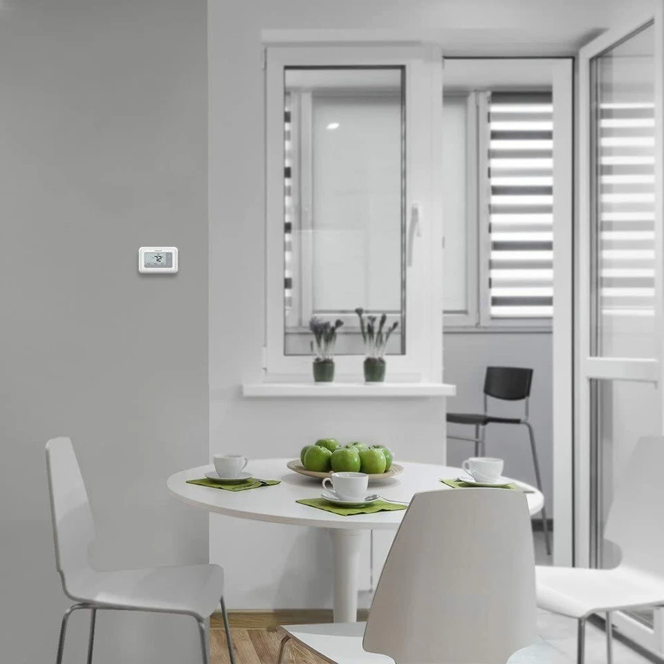 Honeywell RTH6360D 5-2 Day Programmable Thermostat - Image 3 of 3