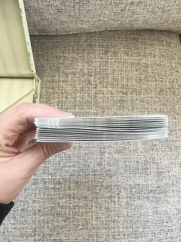 Carol Wilson Rose Garden Blank 8 Cards In Box Roses Flower Made USA Green - Image 4 of 4