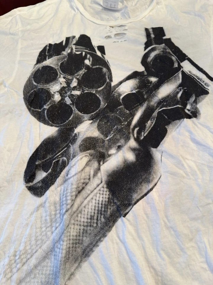Camiseta branca rasgada revólver masculina vintage geração Morphine grande muito boa - Imagem 2 de 4