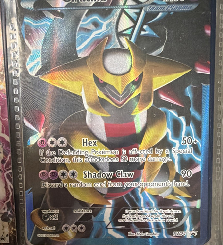 Pokemon Giratina BW74 Black Star Promo Holo English Pokemon Card 2013