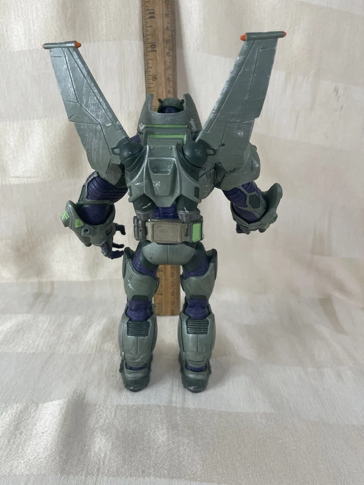 Boneco de ação DC Collectibles Lex Luthor New 52 Deluxe blindado - Imagem 3 de 3