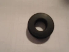 BUICK,CADILLAC,CHECKER,CHEVROLET,GMC,OLDSMOBILE,PONTIAC, GV5 PCV GROMMET