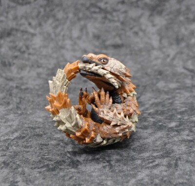 Armadillo Gecko SO-TA Toys 1/1 Scale mini figure Gashapon capsule japan