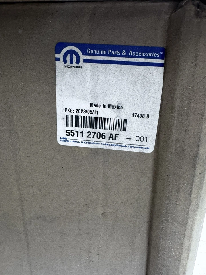 2017-2021 Jeep Compass Quad Halogen Right Headlight OEM Brand new - Image 2 of 2