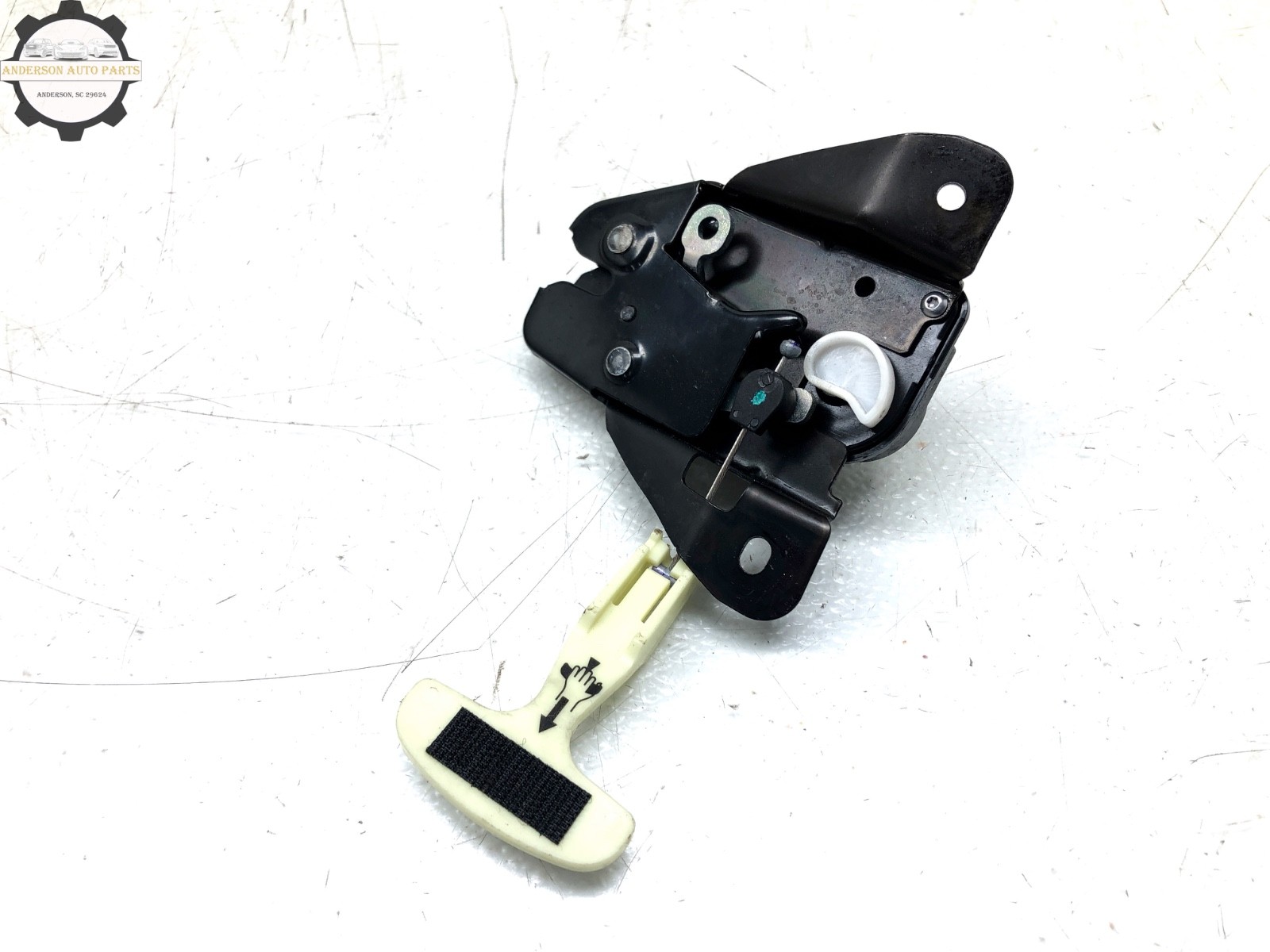 2014-2019 MASERATI GHIBLI REAR TRUNK LID DOOR EMERGENCY OPENER HANDLE OEM