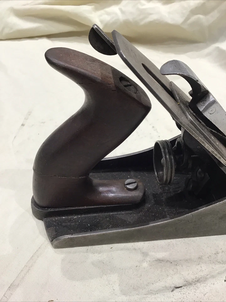 Stanley Bailey England No 4 1/2 Plane Broken Back Handle - Image 4 of 4