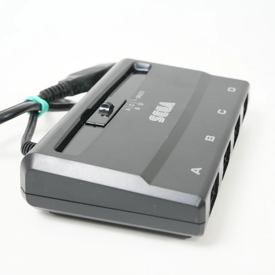 SEGA TAP Mega Drive Genesis Controller Multi Selector HAA-2652 - Image 4 of 4