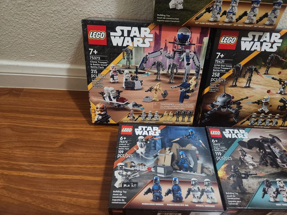 Star Wars Lego 327th Star Corps Battle Packs, 501st, Death Trooper, Clon... Foto 2 de 4