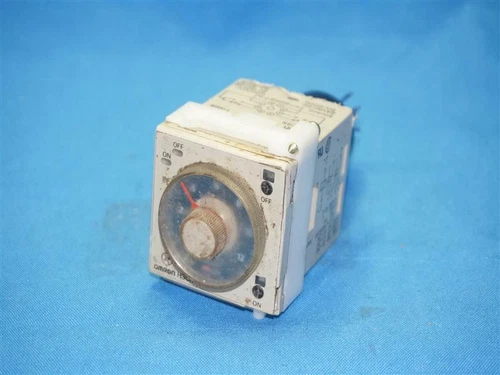 Omron H3CR-F8N H3CRF8N Timer w/ ATX1NS w/ Breakage
