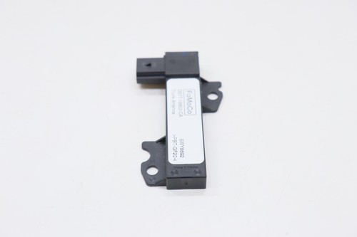 2013 - 2020 FORD FUSION KEYLESS ENTRY ANTENNA CONTROL MODULE OEM DS7T15603CA - Picture 5 of 9