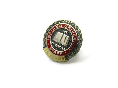 Indiana University 15 Year Staff Service Award Lapel Pin Lux Et Veritas Enamel