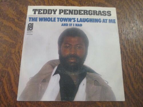 45 tours TEDDY PENDERGRASS the whole town's laughing at me - Afbeelding 1 van 1