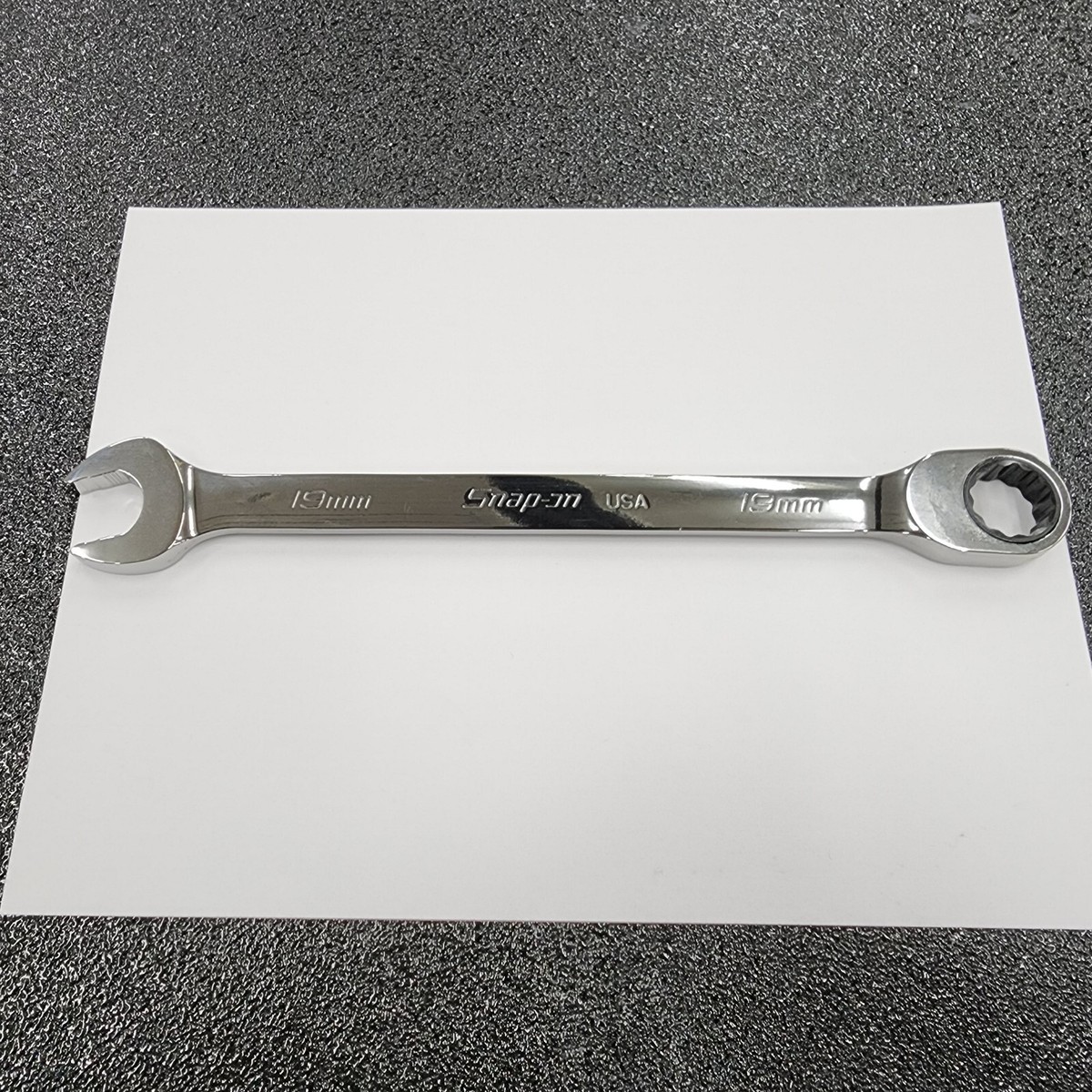 Snap-on Tools 19mm 12pt Metric Flank Drive + 0° Offset Ratchet