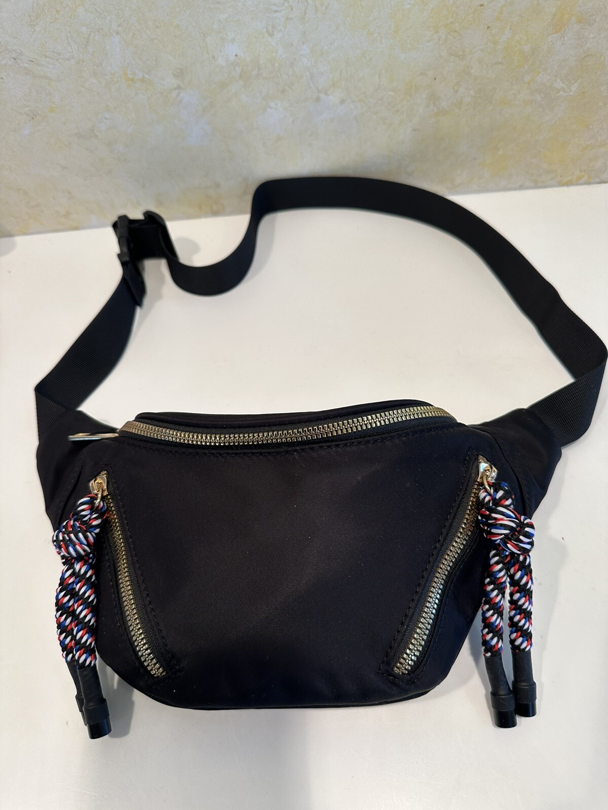 LIKE DREAMS Basic Polyurethane Fannypack Black  3… - image 1