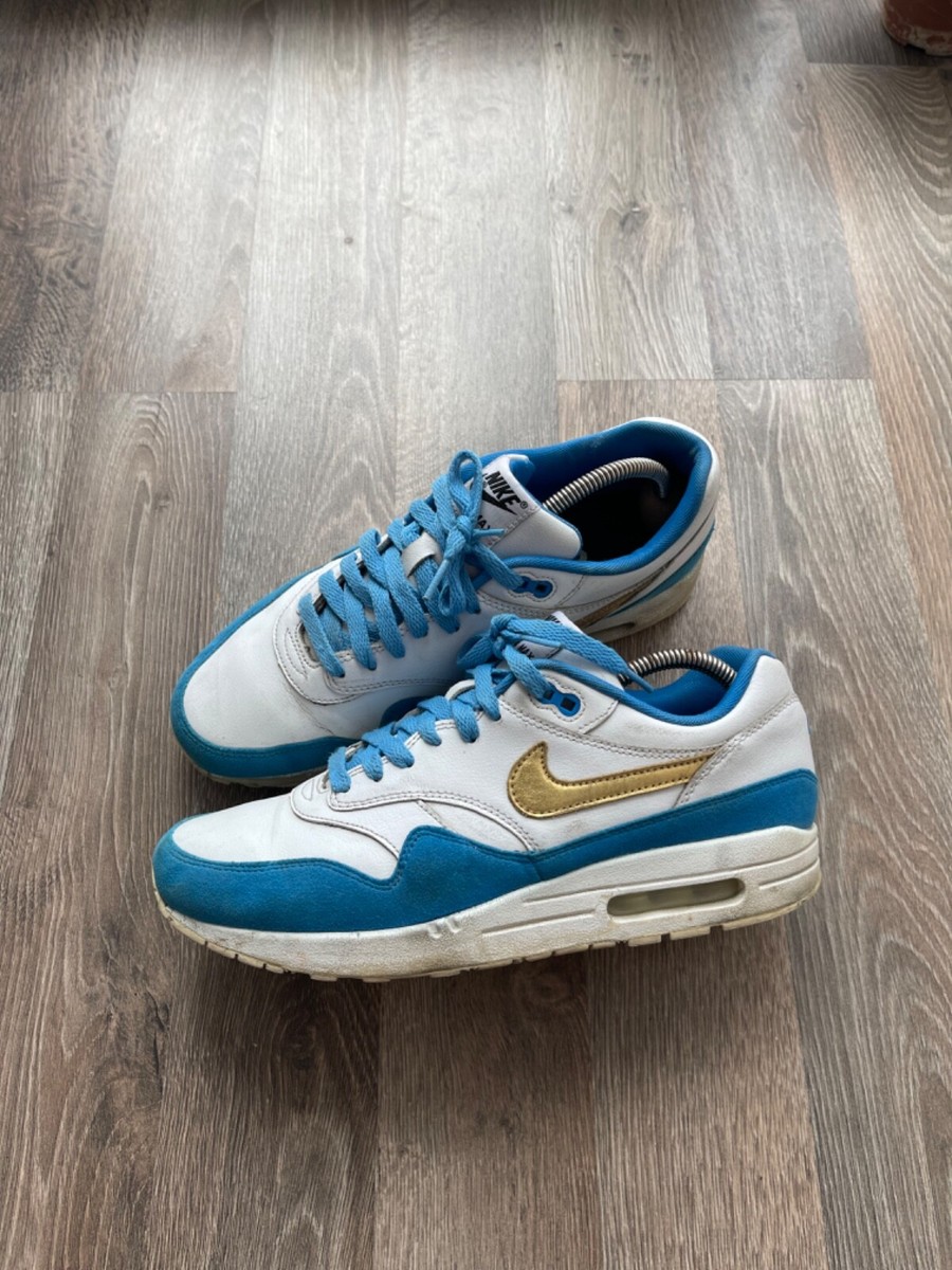 Nike ID CLA vintage rare air max 1 gold logo size 44 | eBay