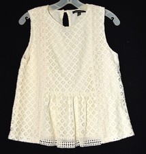 Banana Republic White Lace with Ruffled Front Bottom Womens Lined Top Size XS