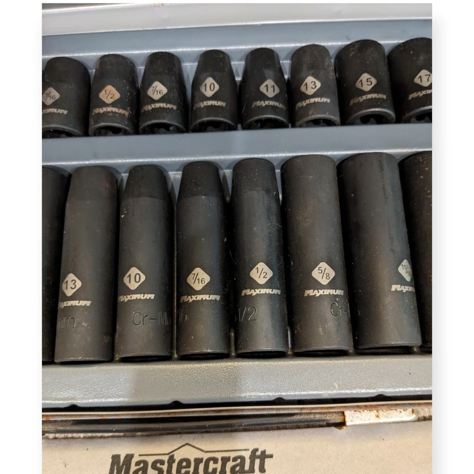 Soquetes de impacto profundo padrão e métrico Mastercraft Maximum 24 peças - Imagem 2 de 4