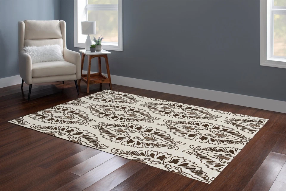 Полипропиленовый ковер Linon Elegance Neice Power 5 футов x 7 футов 3 дюйма белый - Изображение 2 из 4