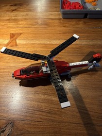 LEGO CREATOR 3 In 1 (31047) - 100% complete w/manuals