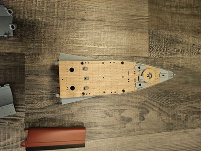 Hachette Flugzeugträger Graf Zeppelin 1:200 Modell Zubehör / Ersatzteile
