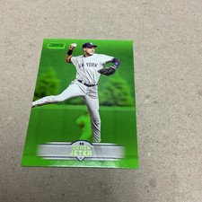 2025 Topps Stadium Club New York Yankees Derek Jeter Green Foil Card